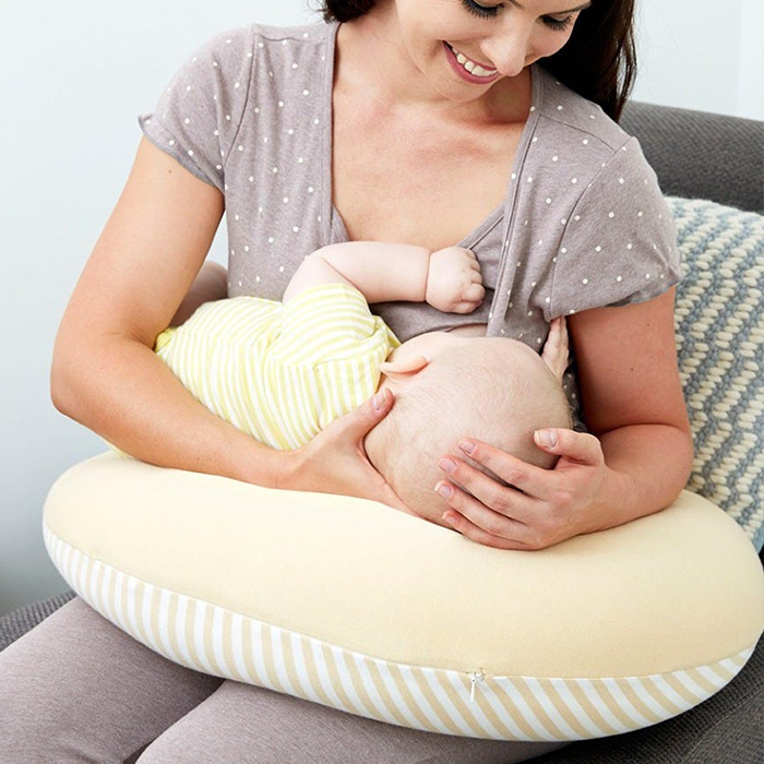 Mamaway shop nursing pillow